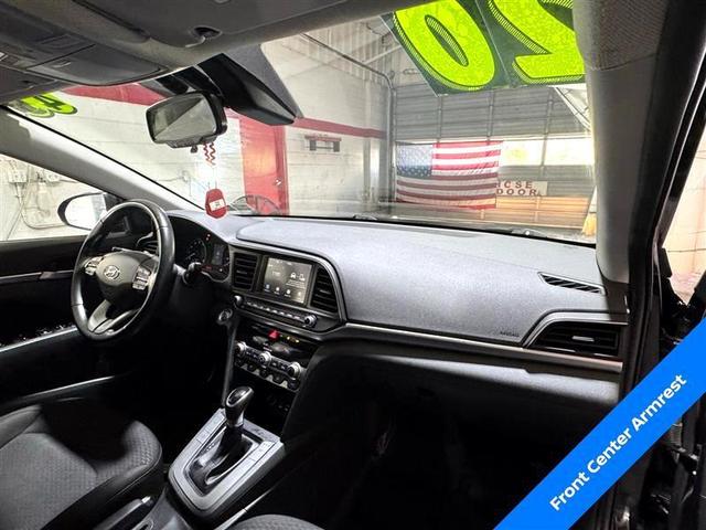 Photo of 2020 Black Hyundai ELANTRA