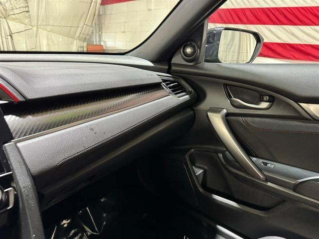 Photo of 2020 Lunar Silver Metallic Honda Civic Si