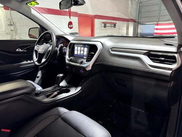 Photo of 2019 Black GMC Acadia