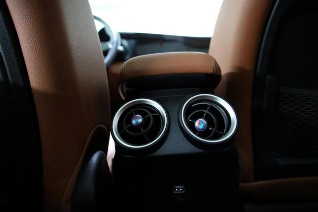 Photo of 2021 Blue Alfa Romeo Giulia