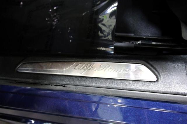Photo of 2021 Blue Alfa Romeo Giulia