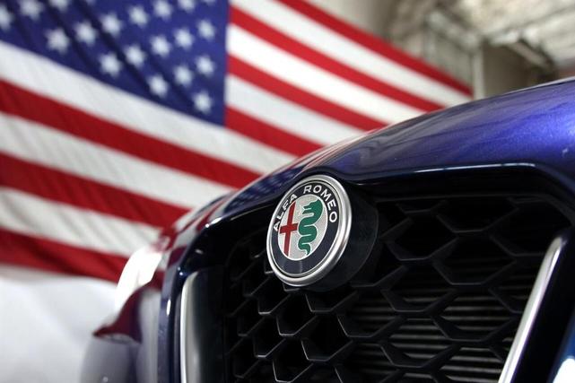 Photo of 2021 Blue Alfa Romeo Giulia