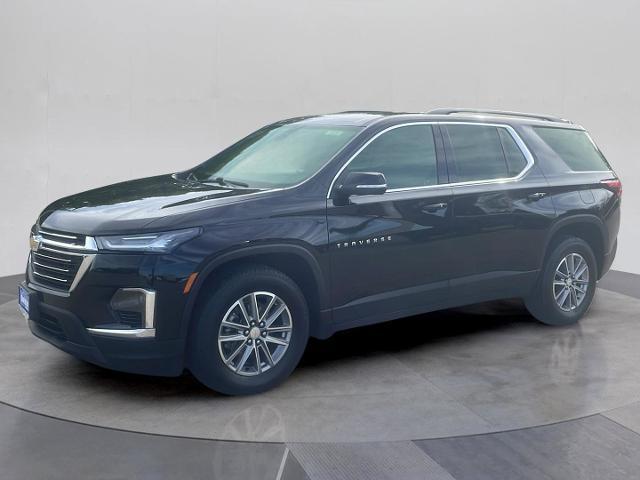 Photo of 2023 Mosaic Black Metallic Chevrolet Traverse