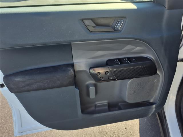 Photo of 2022 White Ford Maverick