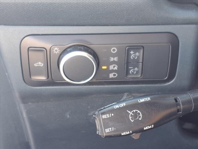 Photo of 2022 White Ford Maverick