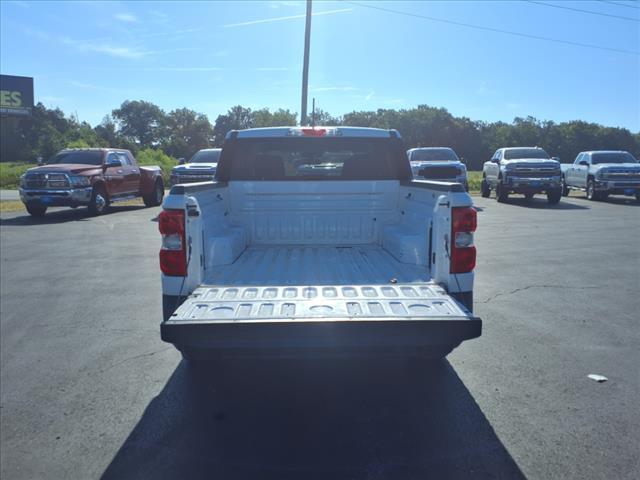 Photo of 2022 White Ford Maverick