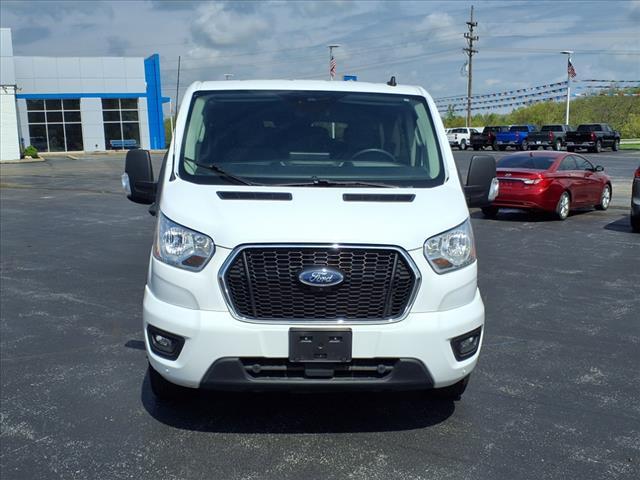 Photo of 2022 White Ford Transit-350