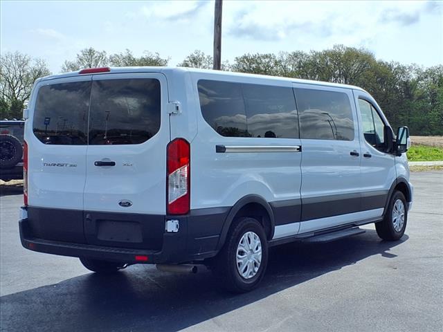 Photo of 2022 White Ford Transit-350