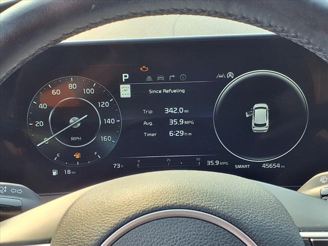 Photo of 2023 Gravity Gray Kia Sportage