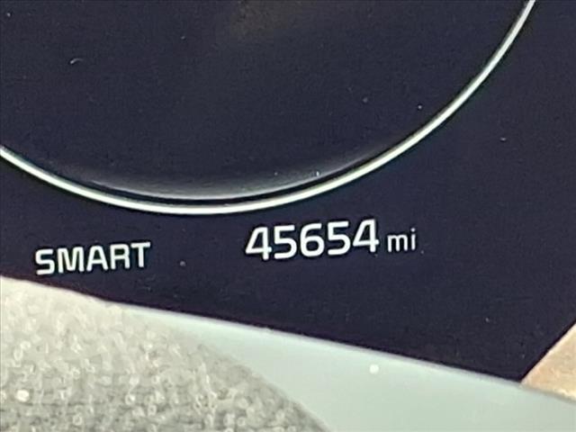 Photo of 2023 Gravity Gray Kia Sportage