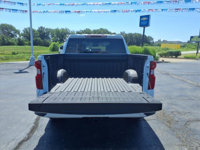 Photo of 2025 Summit White Chevrolet Silverado 1500