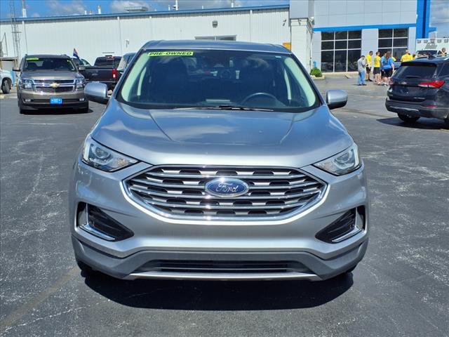 Photo of 2022 Silver Ford Edge