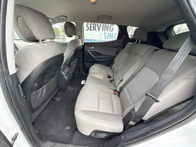 Photo of 2017 Frost White Pearl Hyundai Santa Fe Sport
