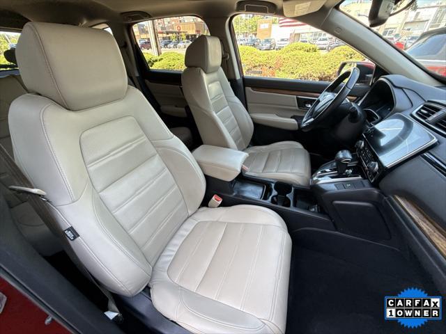 Photo of 2022 Radiant Red Metallic Honda CR-V