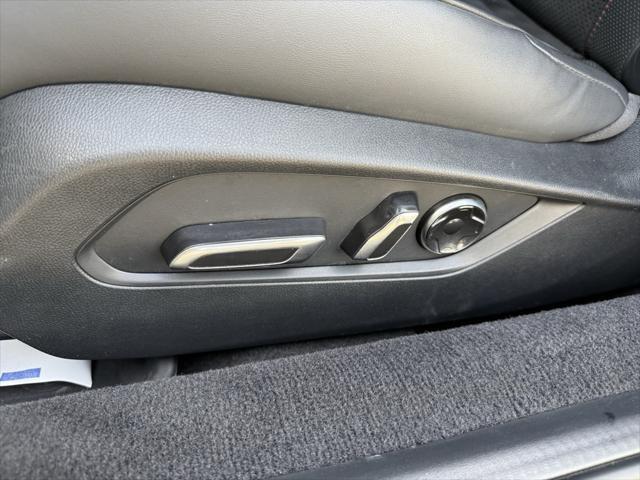 Photo of 2021 Platinum White Pearl Acura TLX