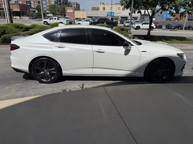Photo of 2021 Platinum White Pearl Acura TLX