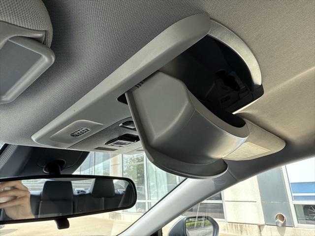 Photo of 2022 Celestial Silver Metallic Toyota Camry