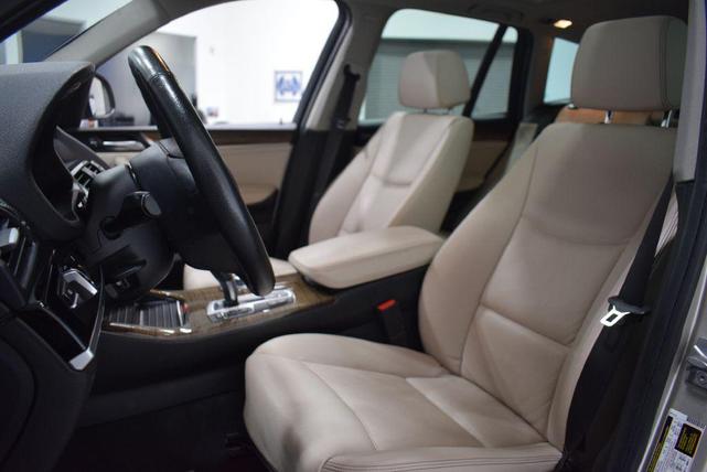 Photo of 2017 SILVER BMW X3