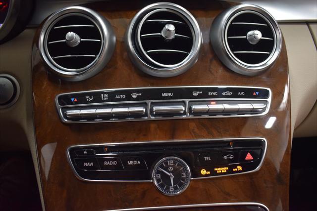 Photo of 2017 WHITE Mercedes-Benz C-Class