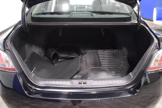 Photo of 2014 BLACK Nissan Altima