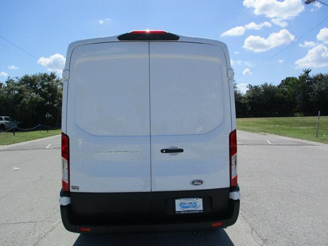 Photo of 2025 Oxford White Ford Transit-250