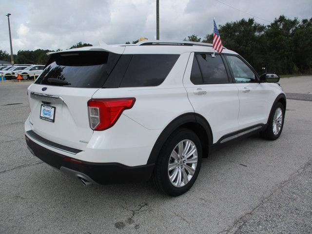 Photo of 2020 White Ford Explorer