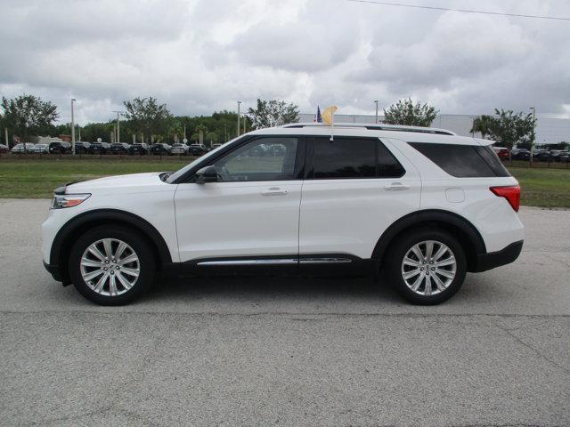 Photo of 2020 White Ford Explorer