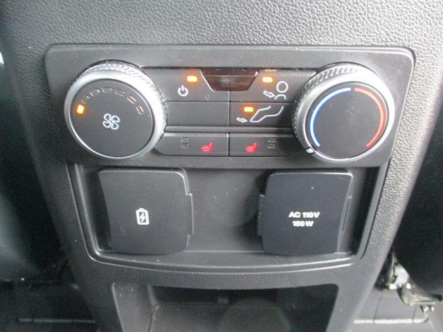 Photo of 2020 White Ford Explorer