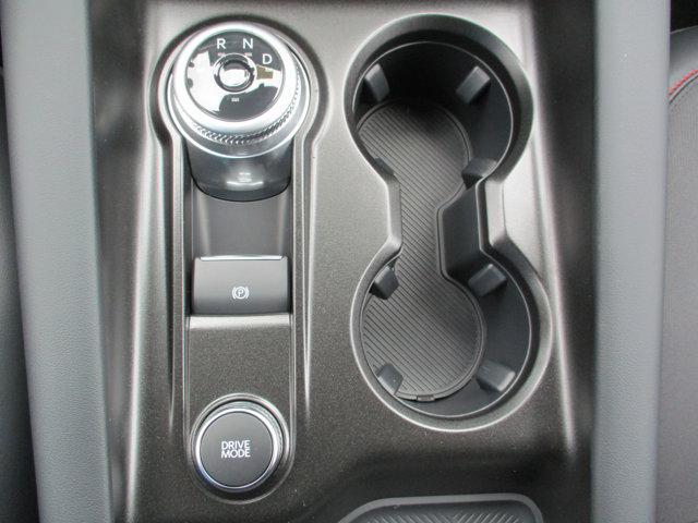 Photo of 2025 Star White Metallic Tri-Coat Ford Explorer