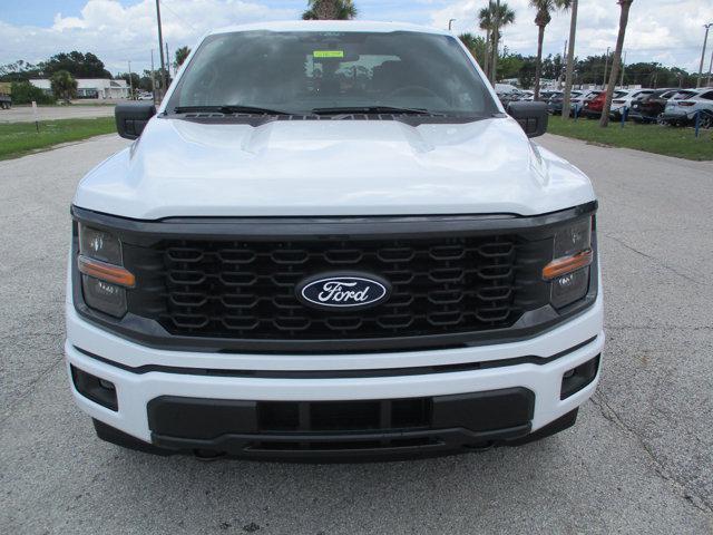 Photo of 2025 Oxford White Ford F-150