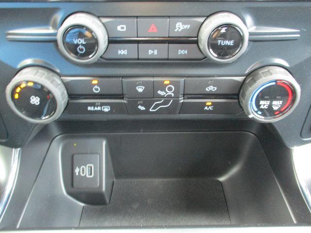 Photo of 2025 Oxford White Ford F-150