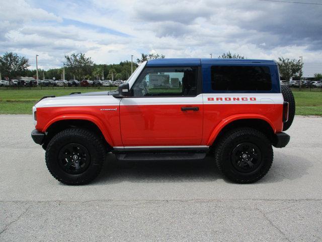 Photo of 2025 Oxford White Ford Bronco