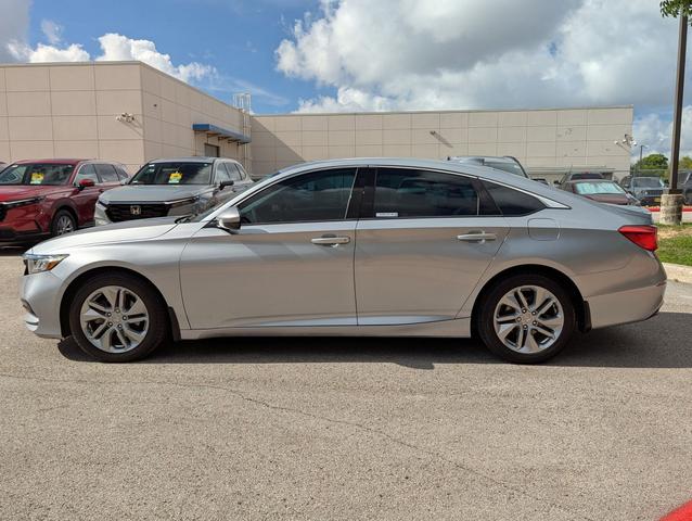 Photo of 2020 Lunar Silver Metallic Honda Accord