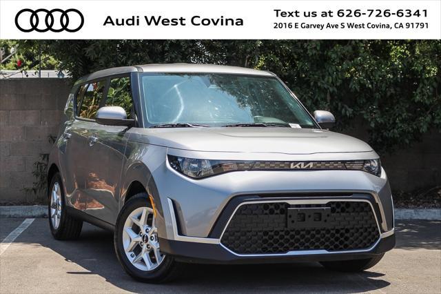 Photo of 2023 Charcoal Kia Soul