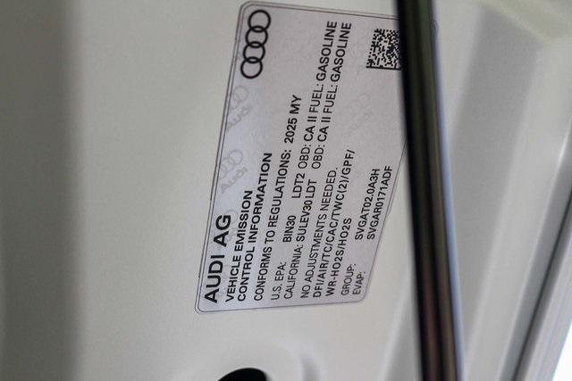 Photo of 2025 White Audi Q5