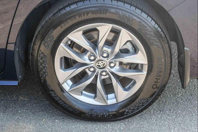 Photo of 2023 Blueprint Toyota Sienna