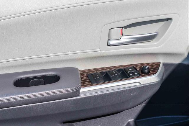 Photo of 2023 Blueprint Toyota Sienna