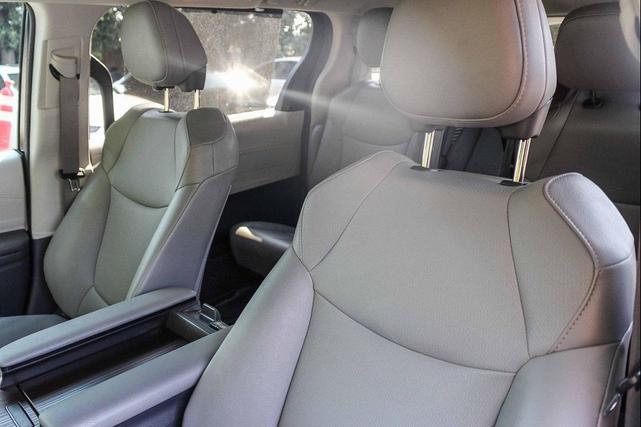 Photo of 2023 Blueprint Toyota Sienna