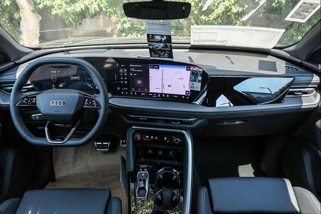 Photo of 2025 Audi SQ5
