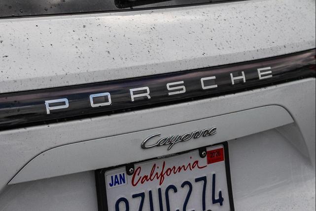 Photo of 2019 White Porsche Cayenne