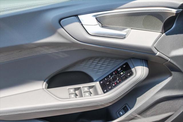 Photo of 2025 CHRONOS GRY MET Audi A5