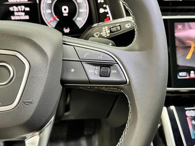 Photo of 2025 MYTHOS BLK MET Audi Q8