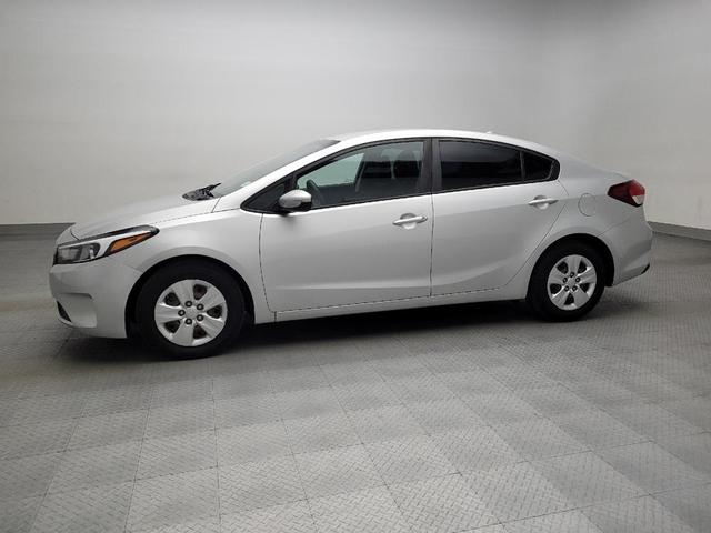 Photo of 2017 Silky Silver Kia Forte