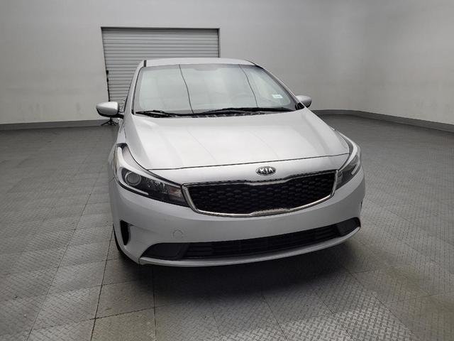 Photo of 2017 Silky Silver Kia Forte