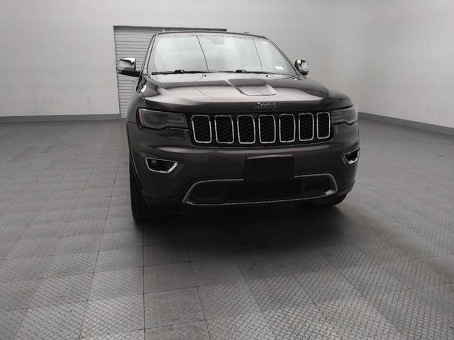 Photo of 2018 Granite Crystal Metallic Clearcoat Jeep Grand Cherokee