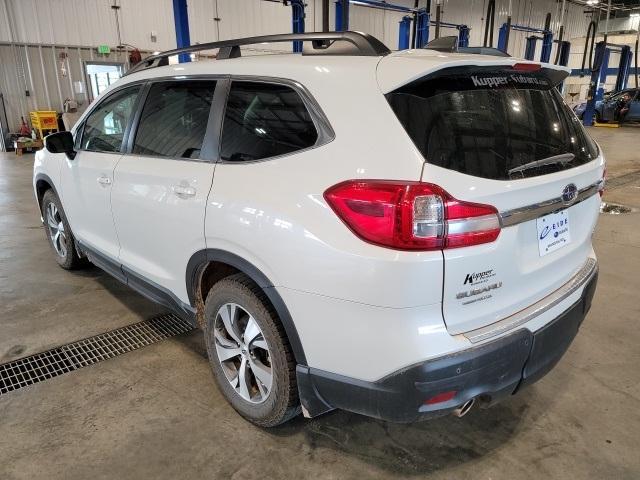 Photo of 2020 Crystal White Pearl Subaru Ascent
