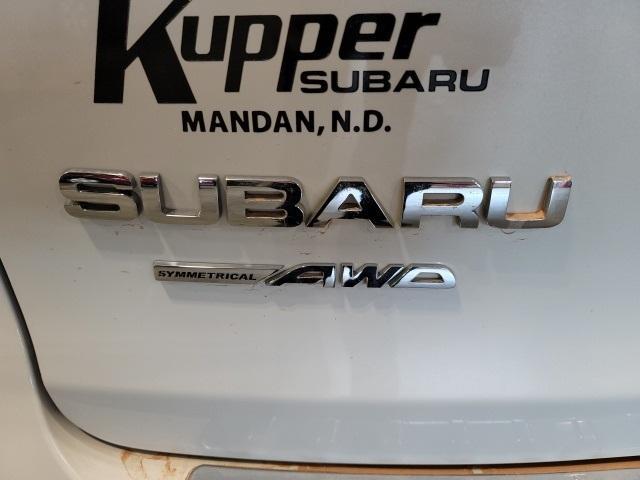 Photo of 2020 Crystal White Pearl Subaru Ascent