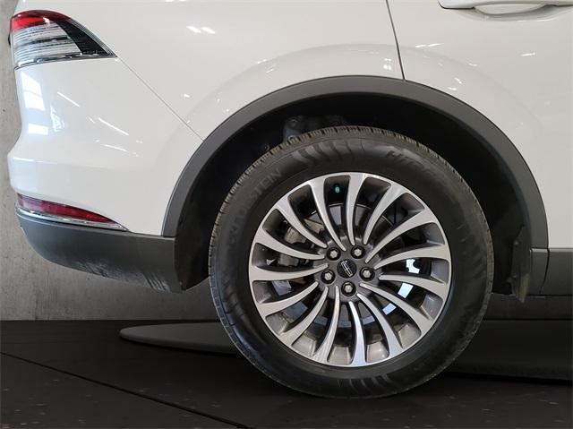 Photo of 2020 Pristine White Lincoln Aviator