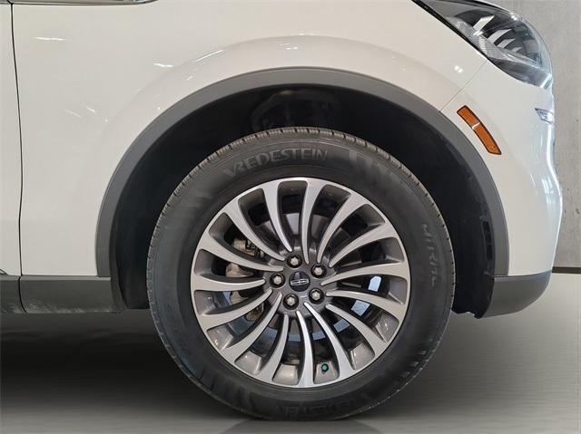 Photo of 2020 Pristine White Lincoln Aviator