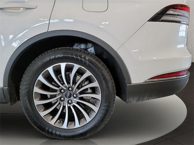 Photo of 2020 Pristine White Lincoln Aviator